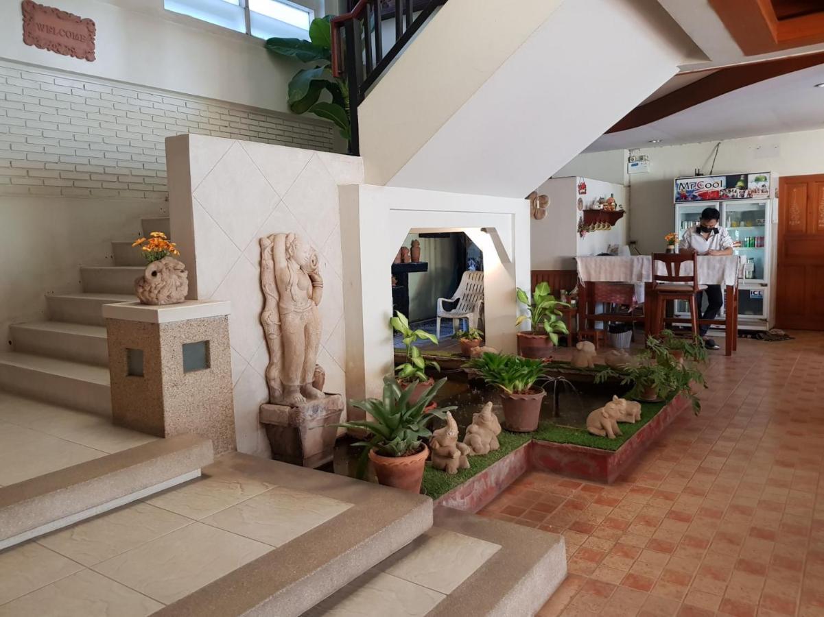 Casa Holiday Hotel SHA Phitsanulok Exterior foto