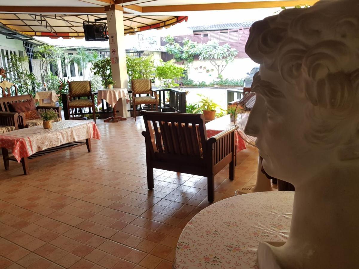 Casa Holiday Hotel SHA Phitsanulok Exterior foto