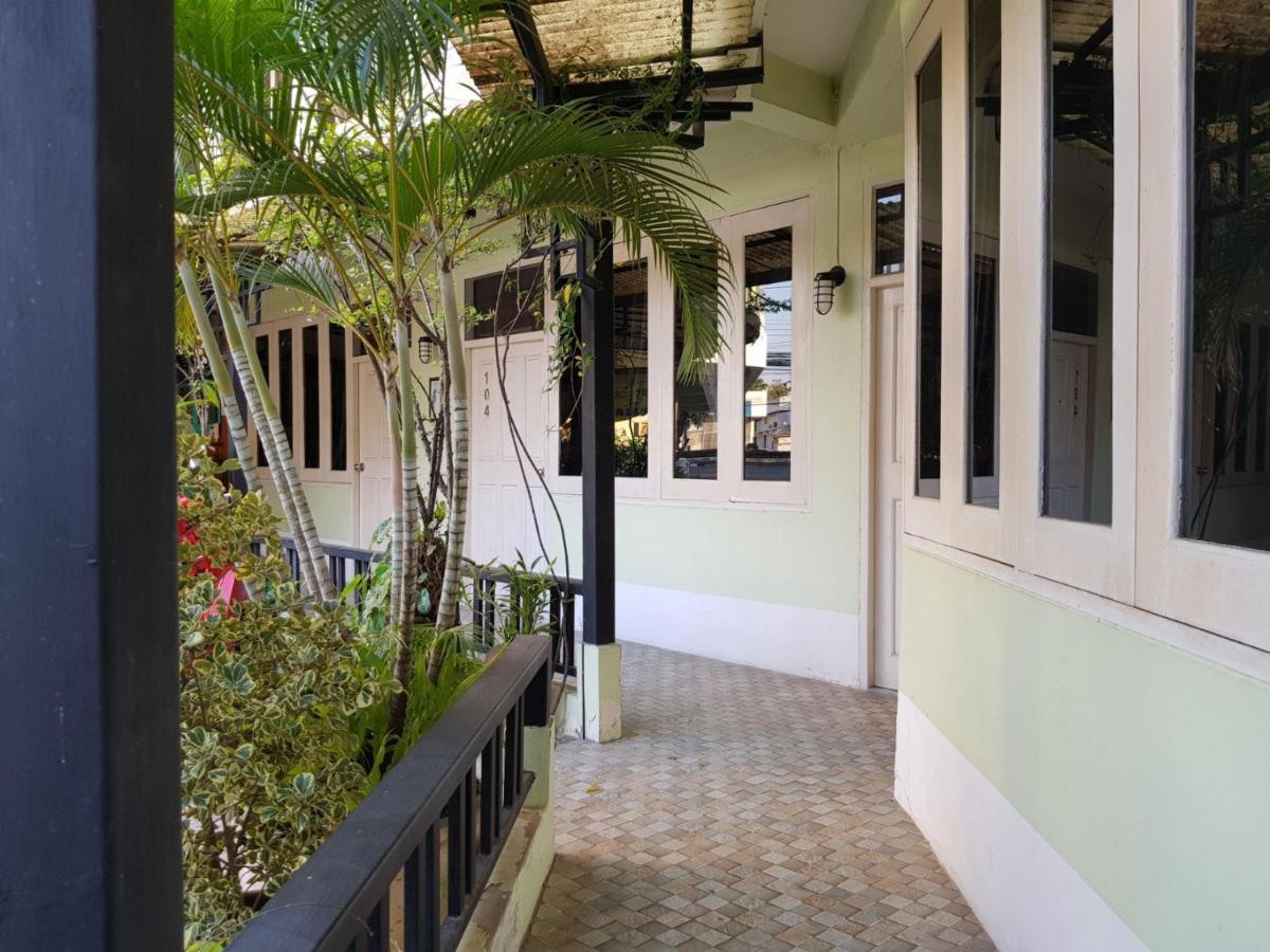 Casa Holiday Hotel SHA Phitsanulok Exterior foto